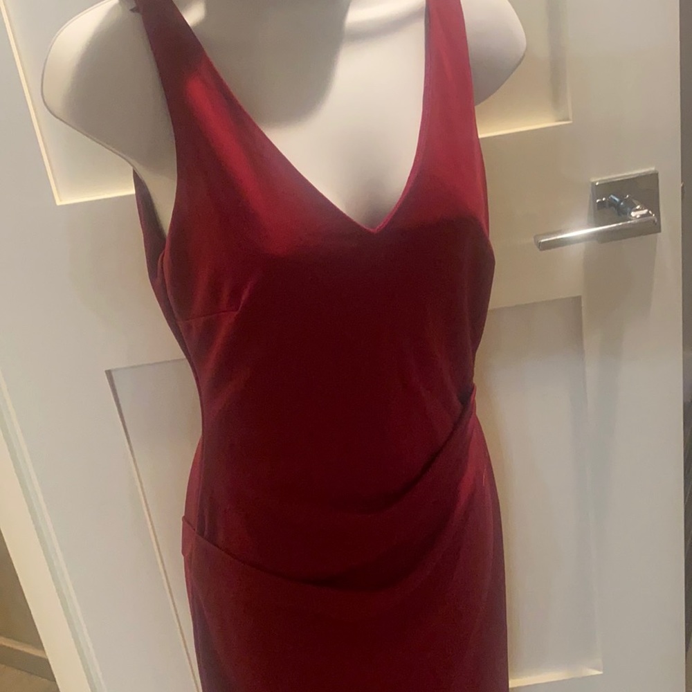 Burgundy v neck dress